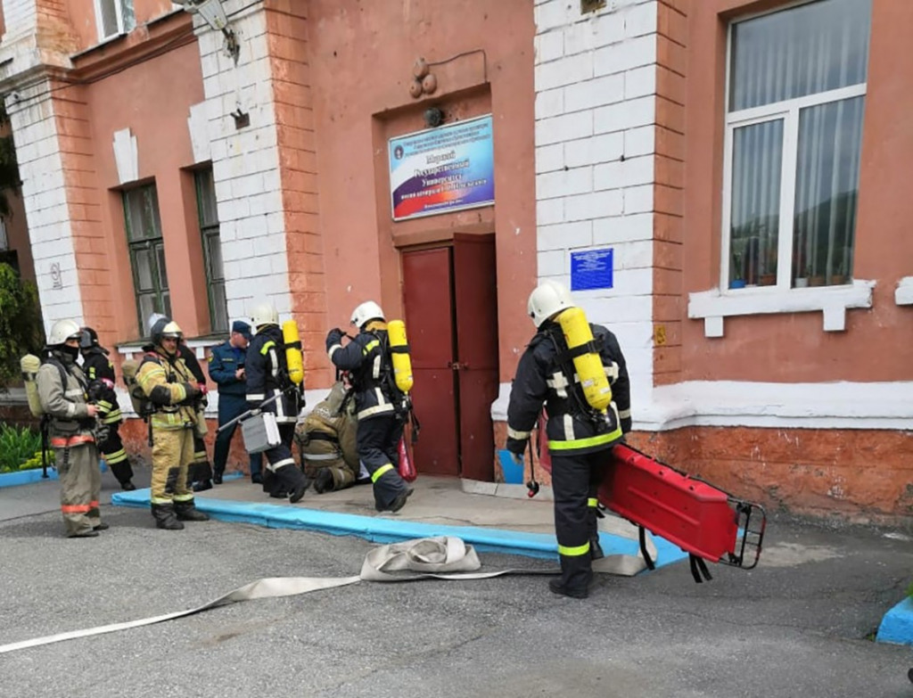 На кого возлагается общее руководство и ответственность за проведение противопожарных тренировок